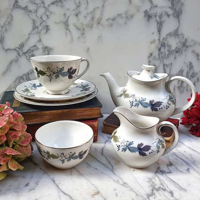Set da tè vintage per una...