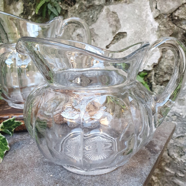 Caraffa in vetro pressato...
