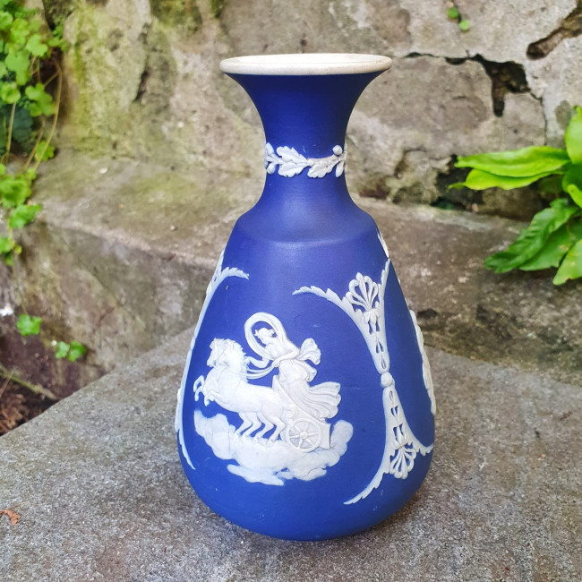Vasetto in jasperware Wedgwood