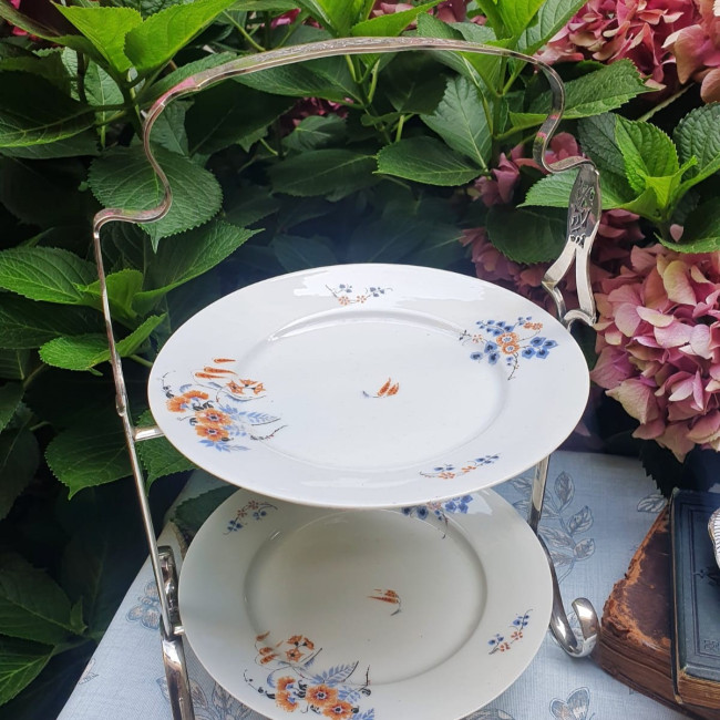 Alzatina inglese a due...