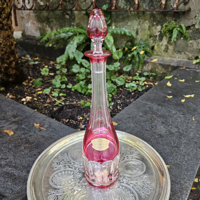Bottiglia da liquore rossa...