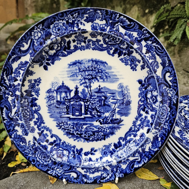 Piatto piano grande...