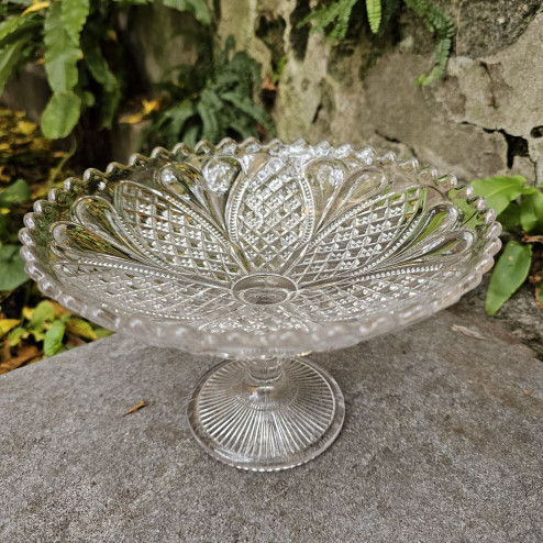 Alzata a coppetta in vetro...