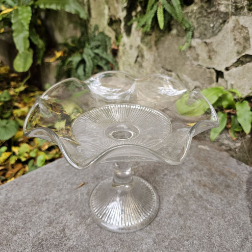 Alzata a coppetta in vetro...