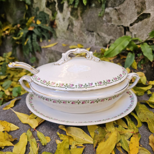 Salsiera con mestolino e...