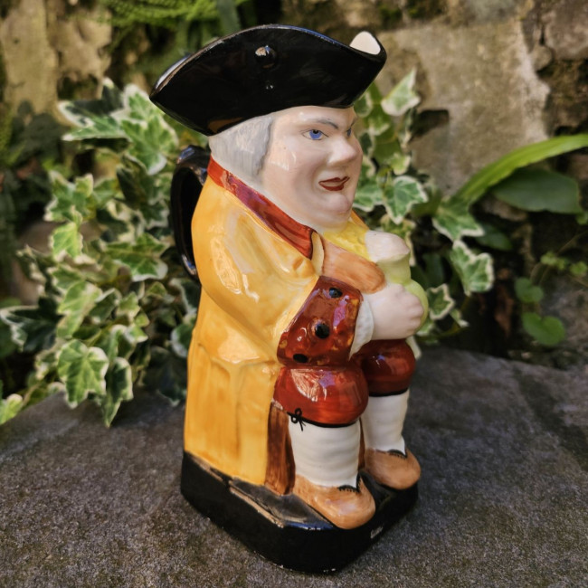 Toby Jug inglese Crown...