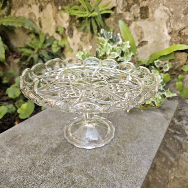 Alzata per torte in vetro...