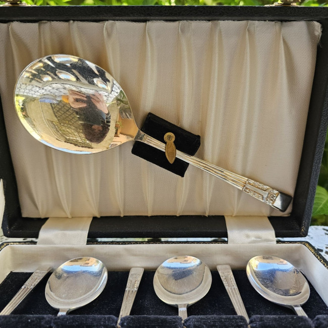 Set di cucchiai da dolce in...