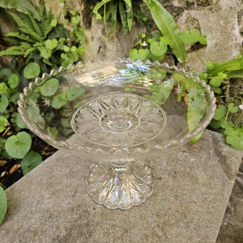 Alzata vittoriana con...