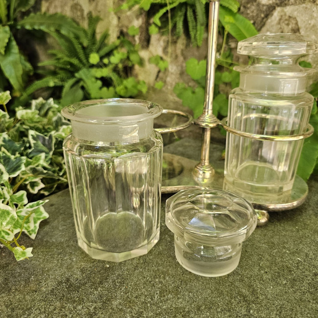 Pickle jar doppio su stand...