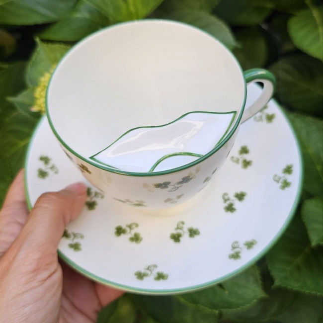 Moustache Cup Shelley in...