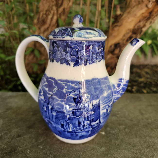 Caffettiera Wedgwood...